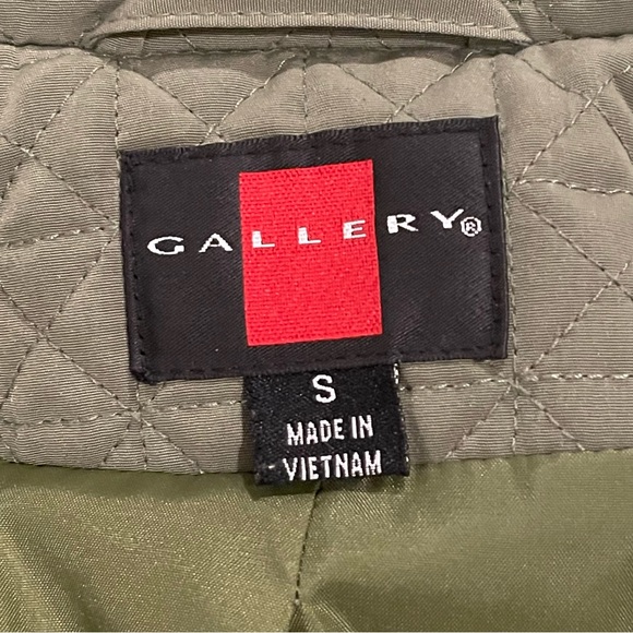 Gallery Quilted Jacket - Picture 4 of 7